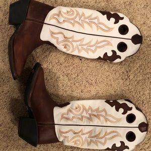 Tony Lama Boots